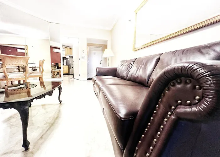 Batavia Apartment St
